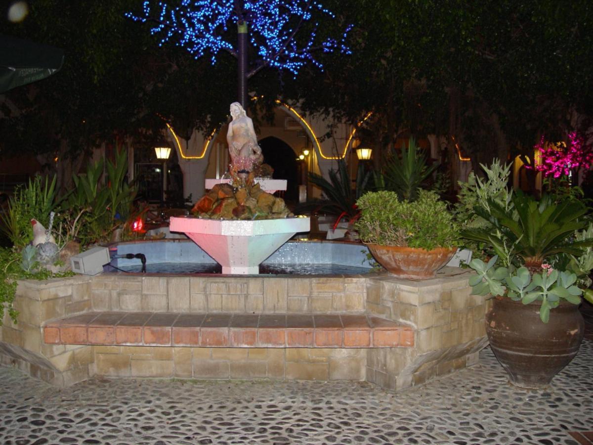 The Best Prime Location Lovely 1 Bedroom Apartment Paphos Exterior photo